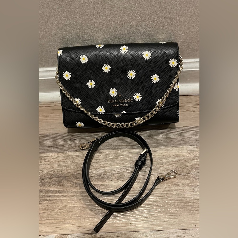 Kate Spade Carson Convertible - Picture 5 of 6